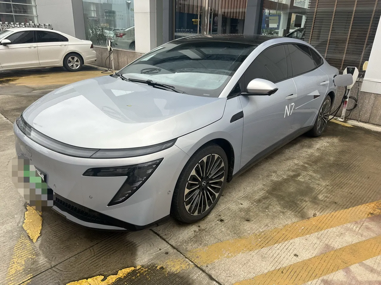 Open image lightbox: Nissan 2025 N7 625 Max Automatic