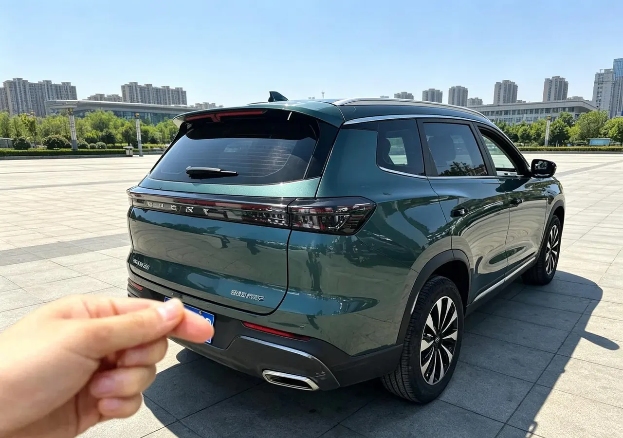 Chery 2025 Ruihu 8 PLUS 1.6TGDI 290TGDI 5-seat automatic gear 6