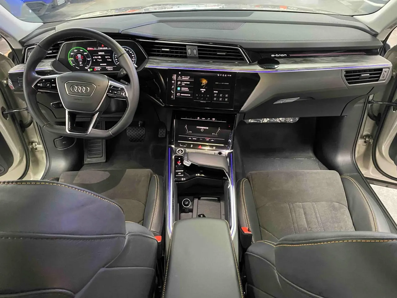 Audi 2021 e-tron 50 Quattro Complete Selection of Automatic Transmission 14