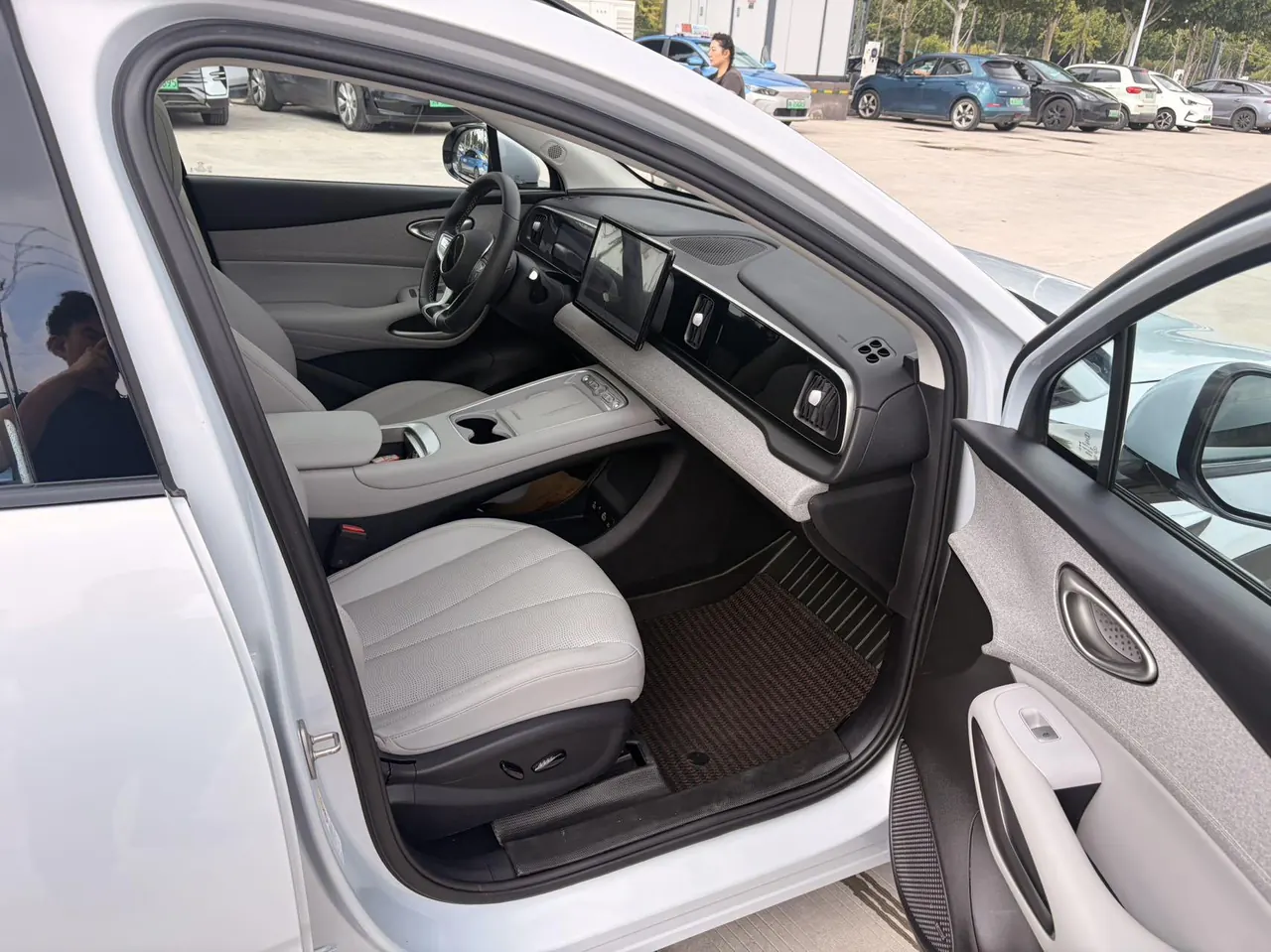 BYD 2025 Sea Lion 05 EV 520KM Zhihang Edition Automatic Gear 6