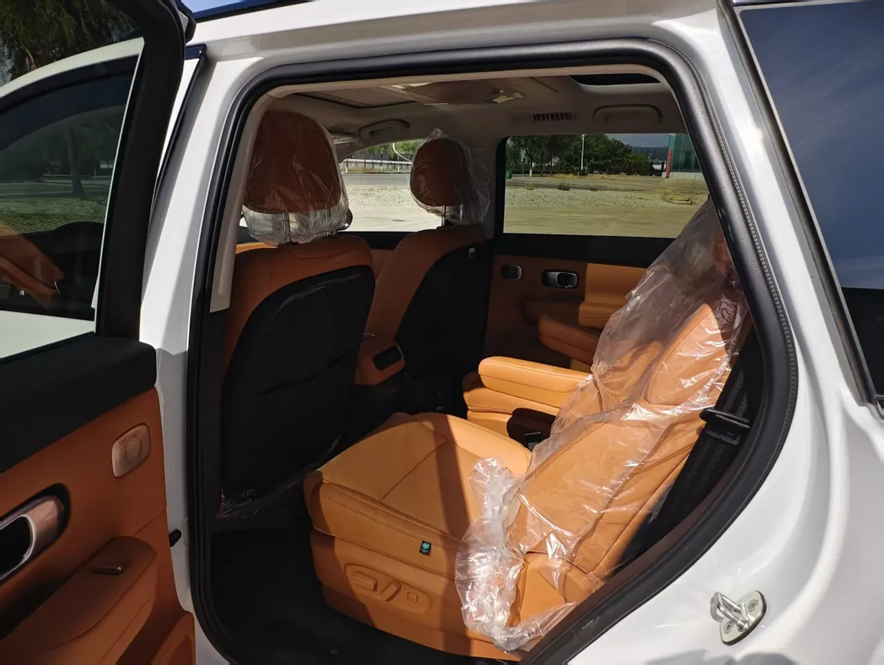 Leapmotor 2026 C 16 630 Laser Radar Edition 6-seat Automatic Gear 6