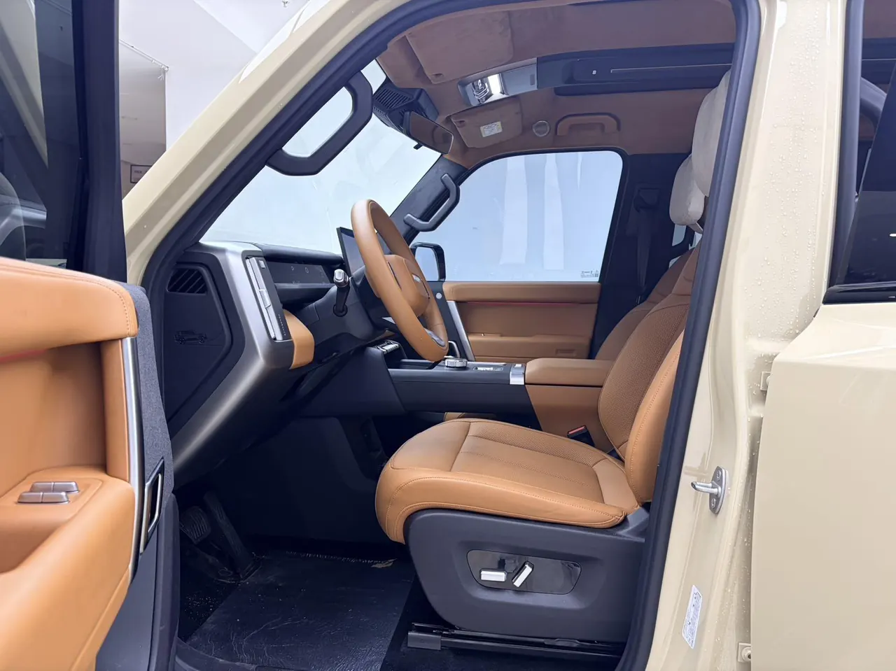 ICAR 2026 iCAR V 27 200KM 4WD Falcon 700 Automatic 4
