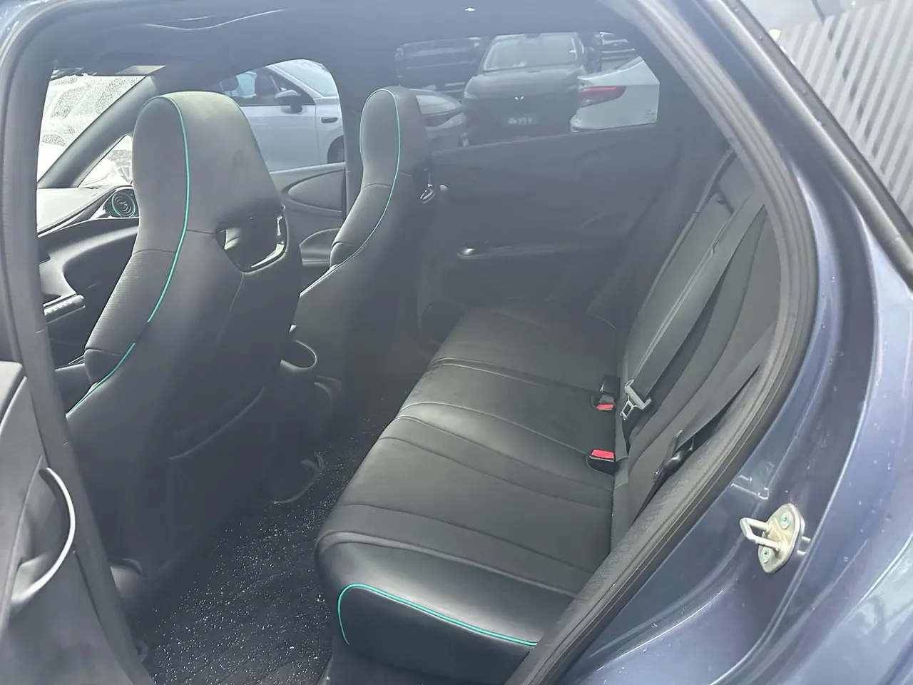 BYD 2024 Dolphin Glory Edition 420km Fashion Edition Automatic Gear 4