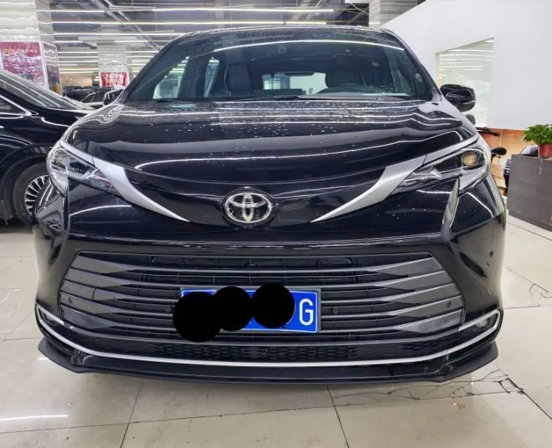 Toyota 2024 Sana 2.5 Stepless Four-wheel Drive Deluxe Edition Automatic Transmission 2