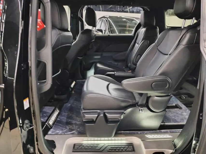 Toyota 2024 Sana 2.5 Stepless Four-wheel Drive Deluxe Edition Automatic Transmission 4
