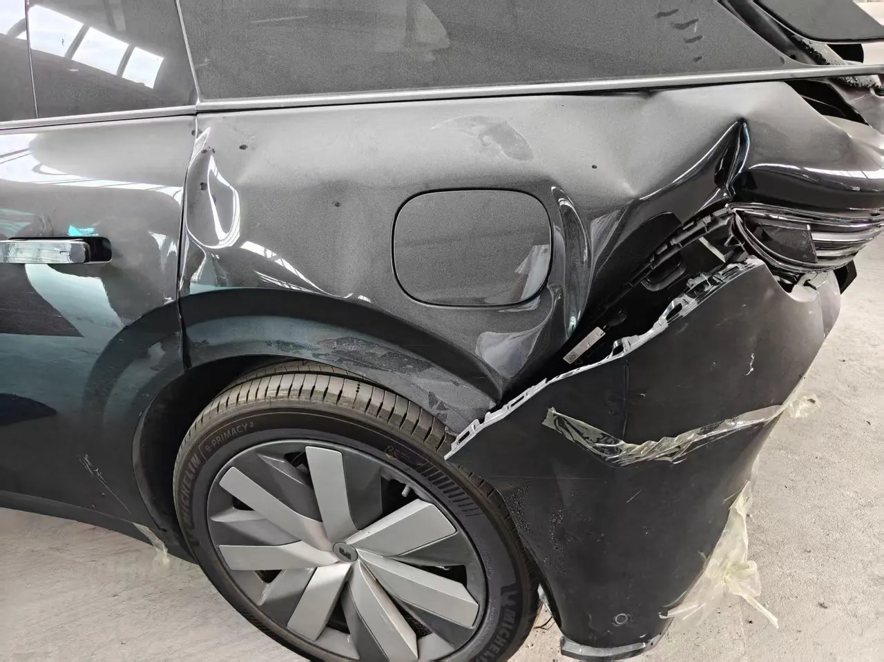 Li 2025 i6 four-wheel drive basic automatic transmission 2