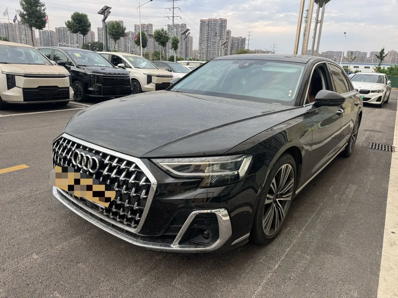 Audi A8L (Imported) 2024 A8L 48V 3.0TFSI 50TFSI Quattro Automatic Gear Selection - View 1