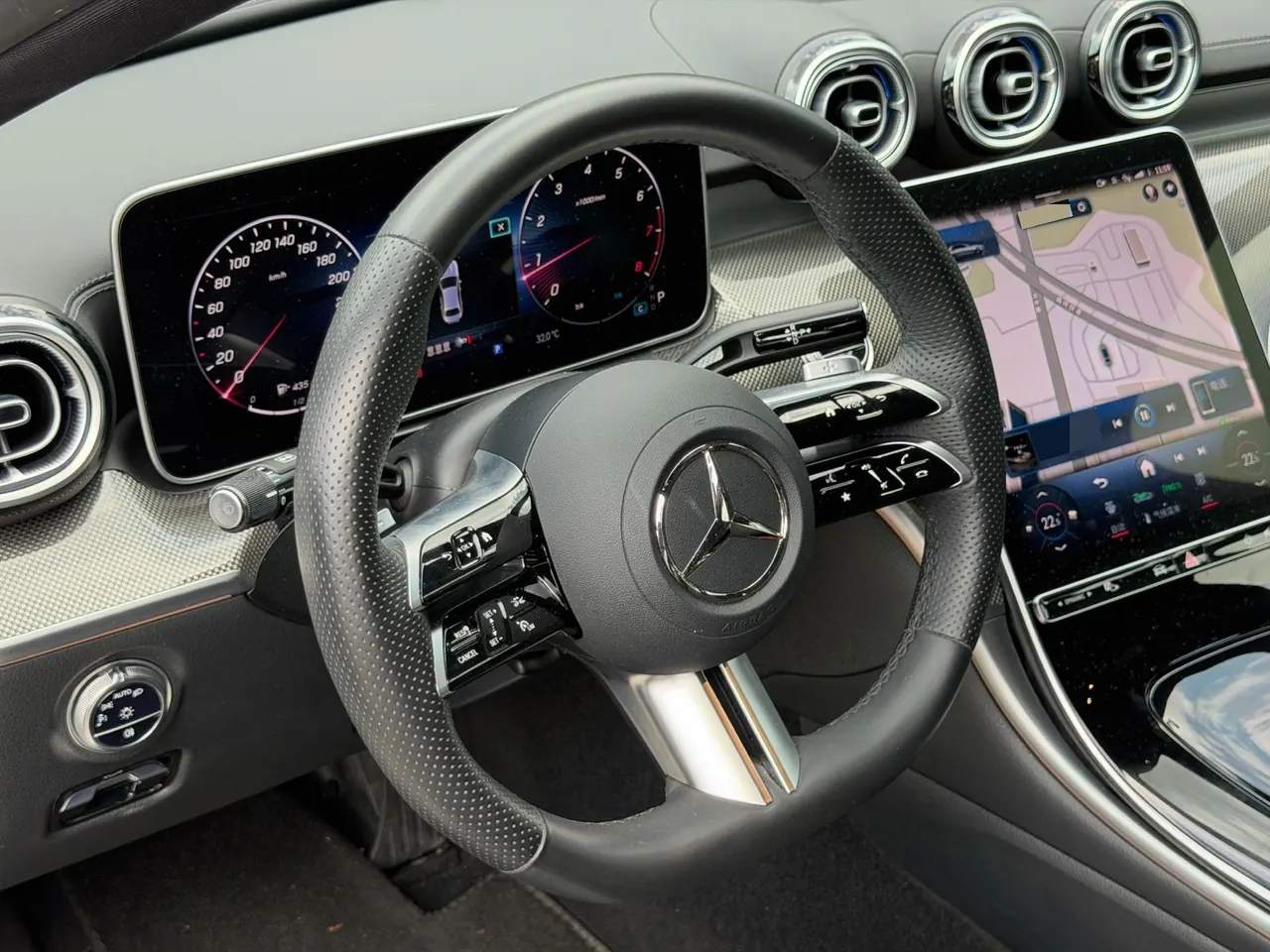 Mercedes Benz Class C 2024 C 260 L 48V 1.5T Hao Night Sports Edition Automatic Gear 16