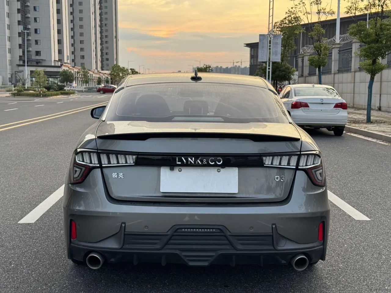 LYNK&amp;CO 2021 LYNK&amp;CO 03 1.5TD Jin Plus automatic gear 5