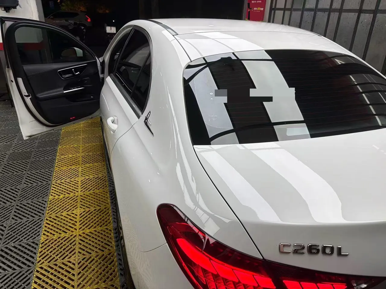 Mercedes Benz Class C 2024 C 200 L 48V 1.5T Sports Edition Automatic Gear 5