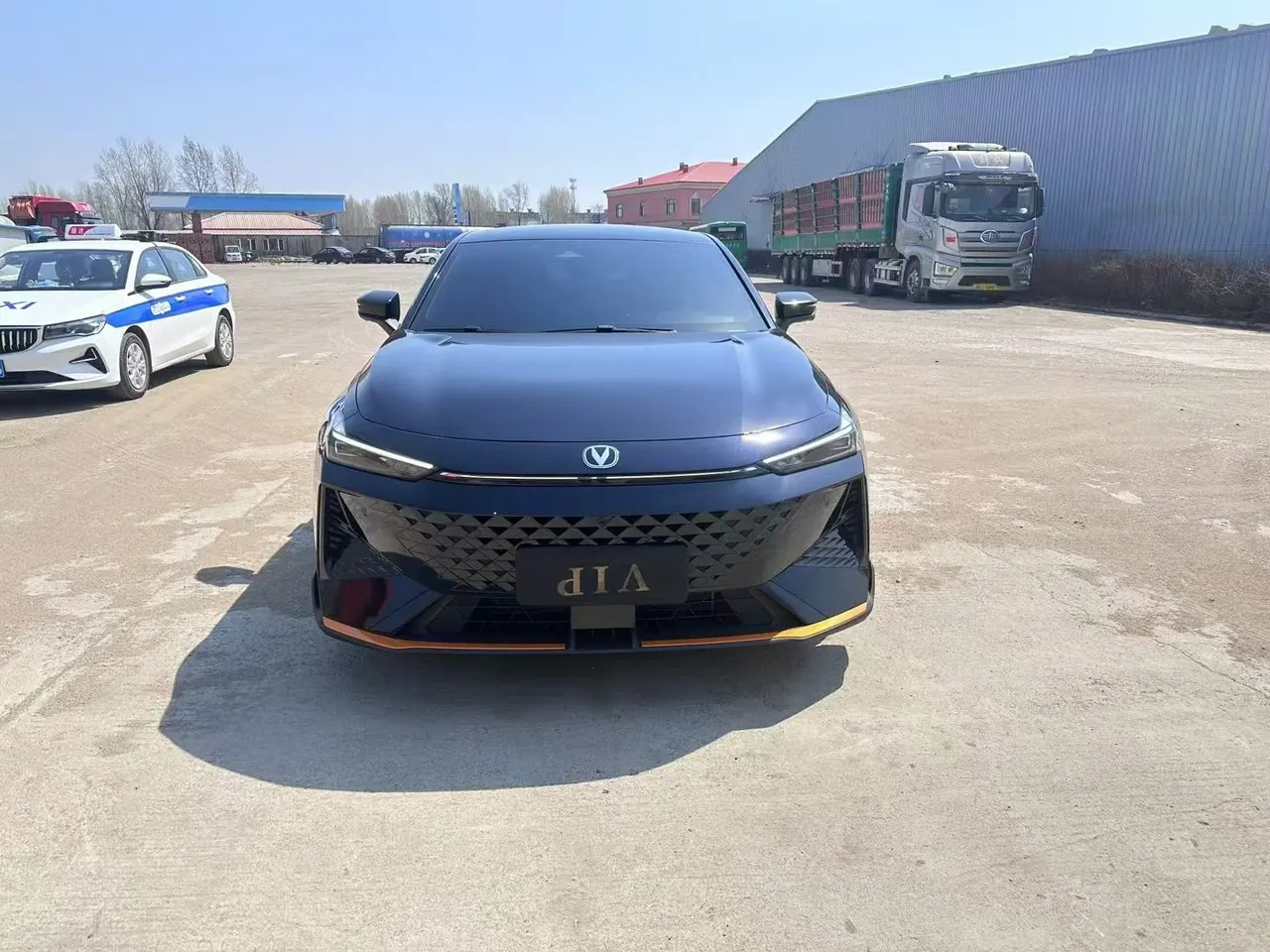 ChangAn 2024 UNI-V 1.5T Smart Pilot Automatic Gear 2
