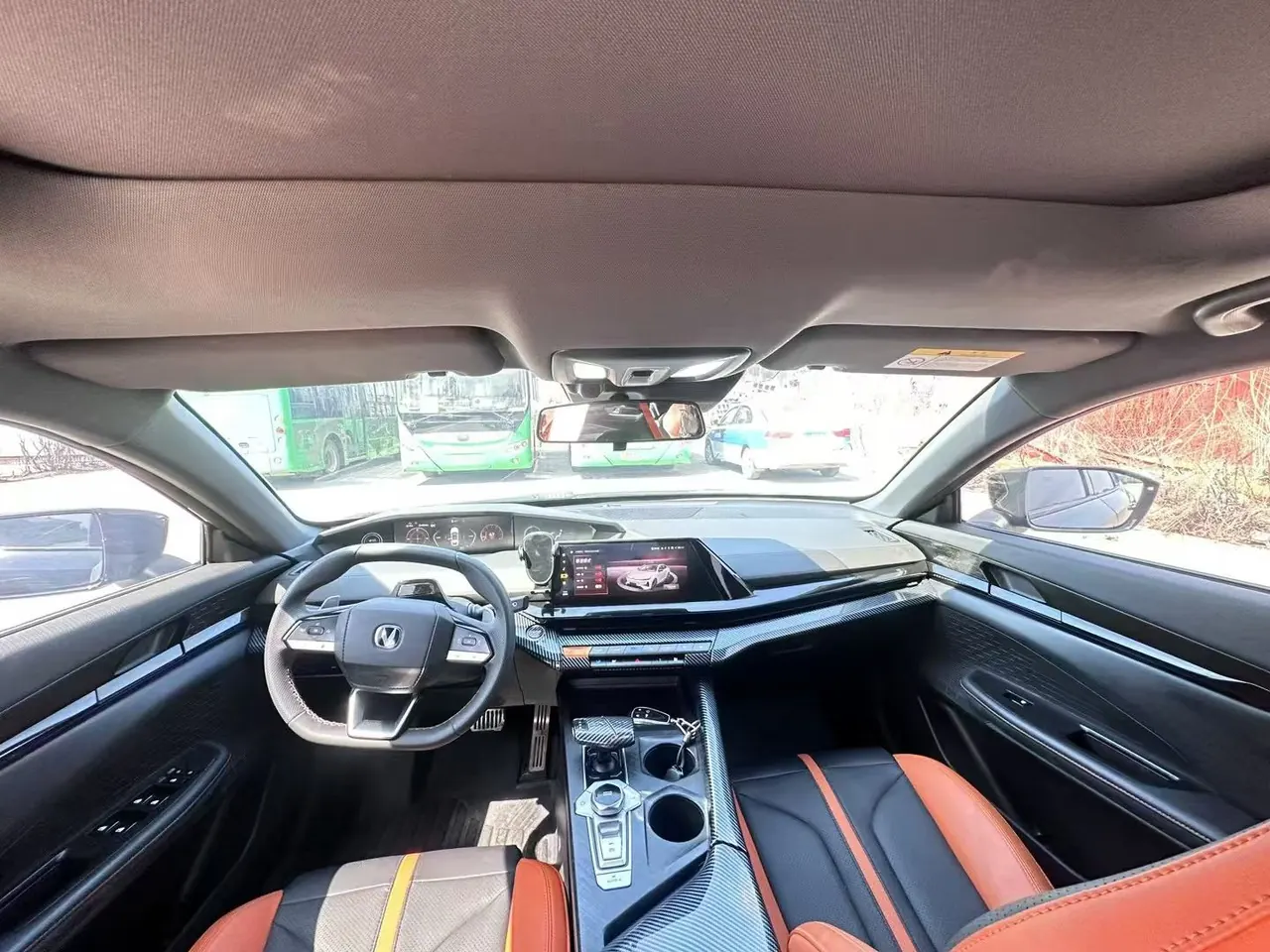 ChangAn 2024 UNI-V 1.5T Smart Pilot Automatic Gear 9