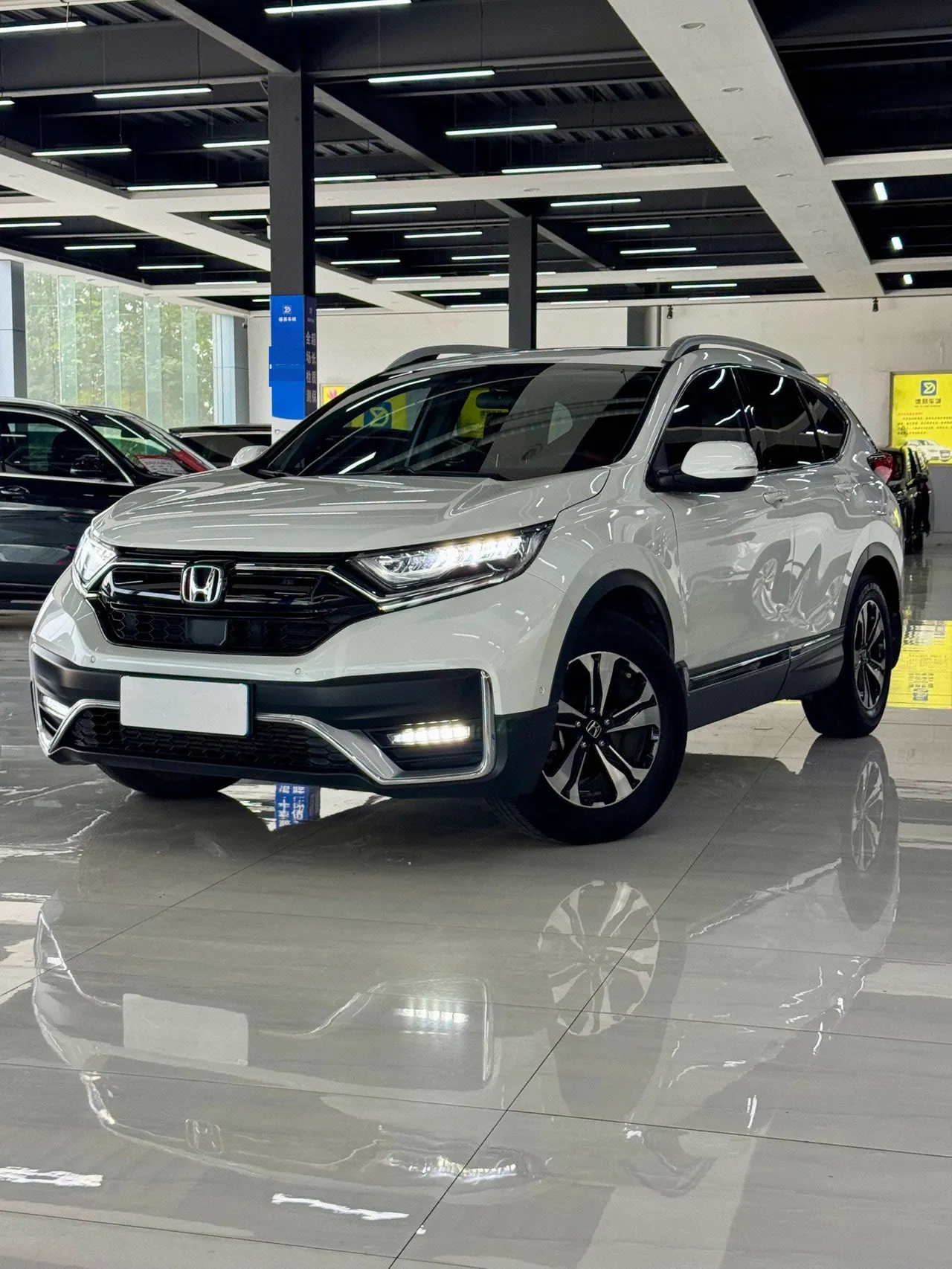 Open image lightbox: Honda 2021 CR-V 1.5T Stepless 240TURBO Two-Drive Fashion Edition Automatic Gear