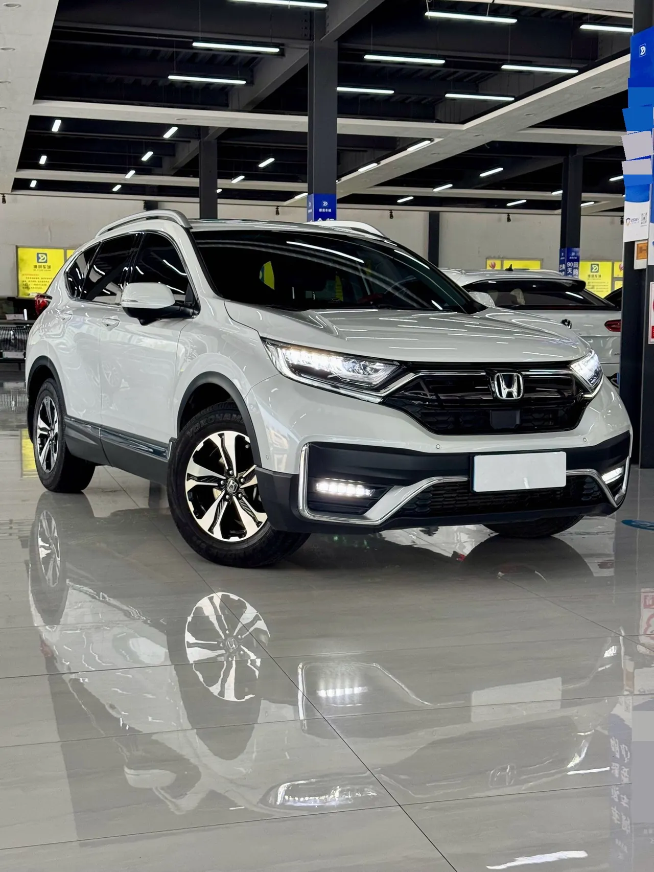 Honda 2021 CR-V 1.5T Stepless 240TURBO Two-Drive Fashion Edition Automatic Gear 2