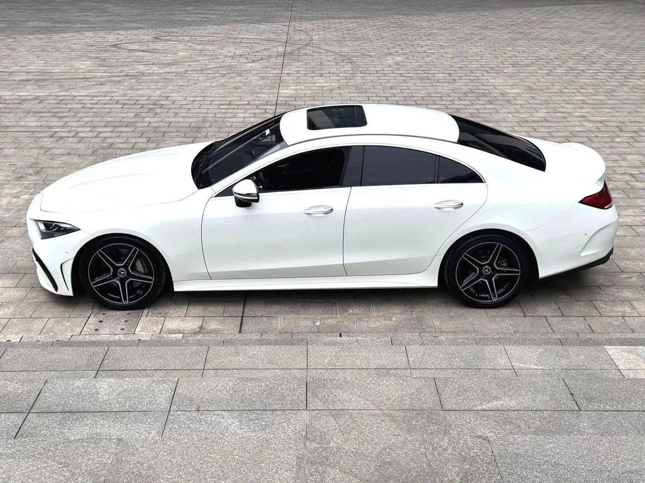 Mercedes Benz CLS (Imported) 2022 CLS 300 2.0T Luxury Automatic Gear 2