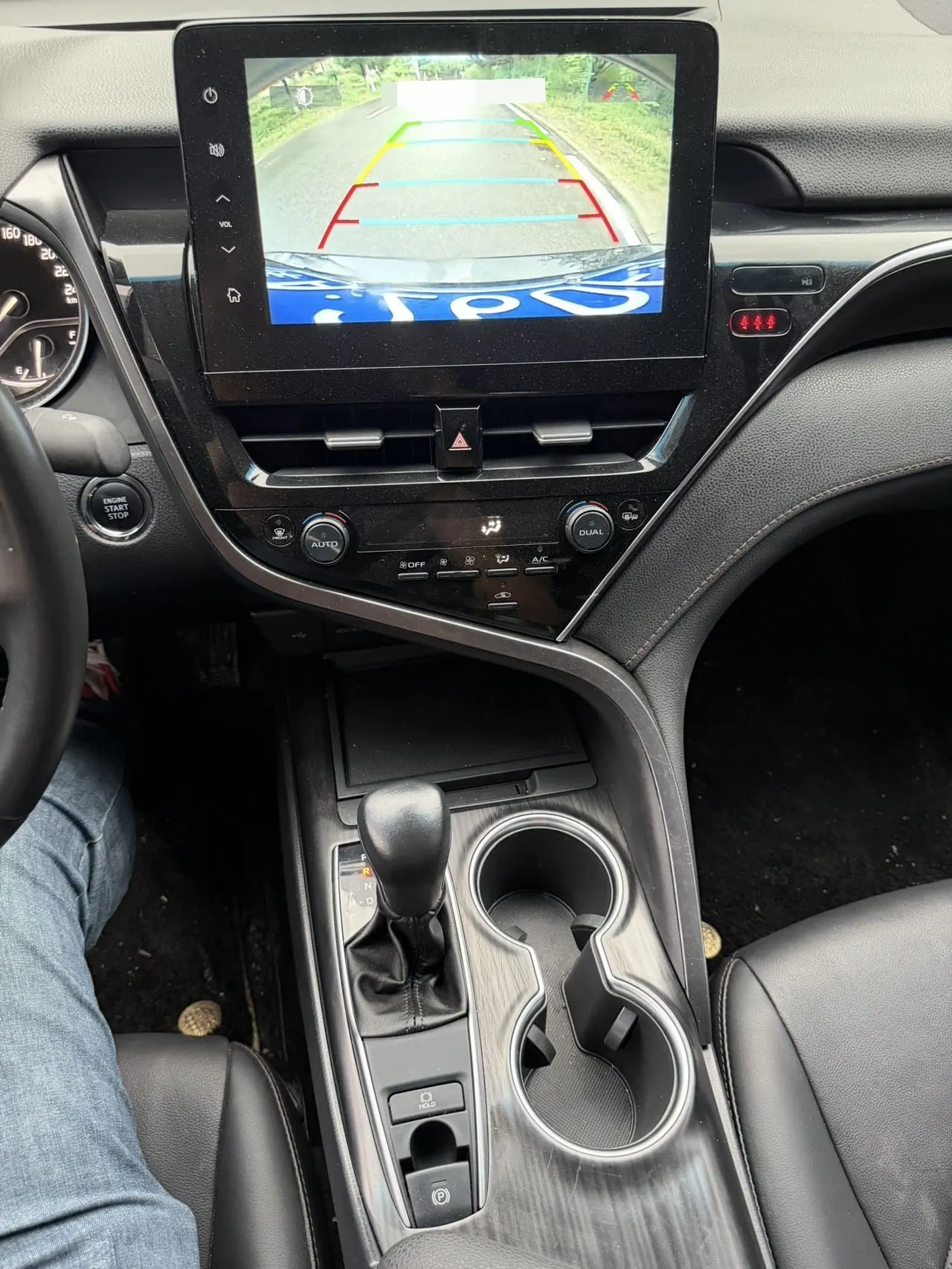 Toyota 2021 Camry 2.0G Stepless Deluxe Edition Automatic Gear 7
