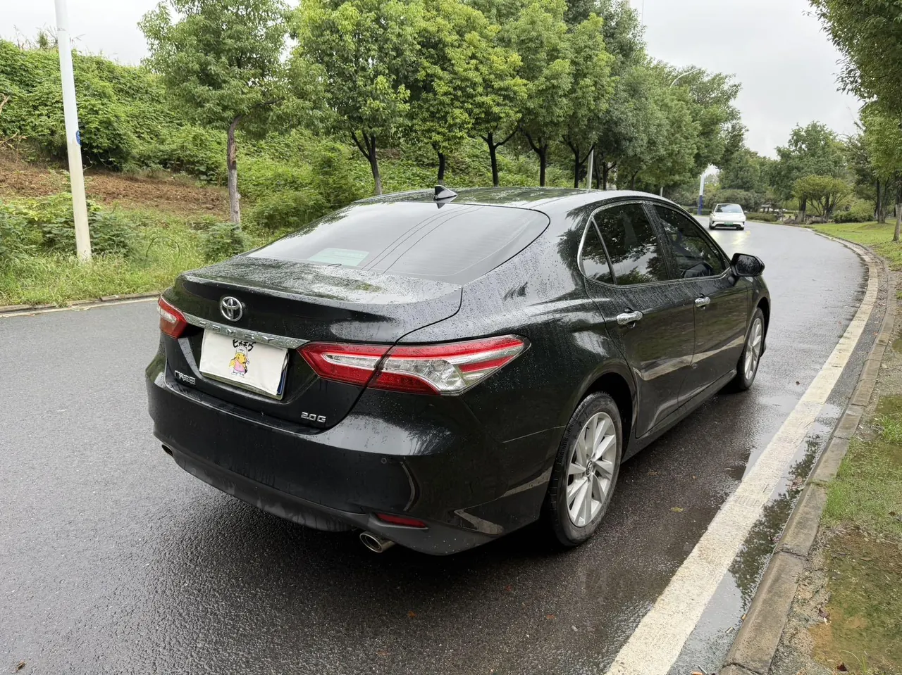 Toyota 2021 Camry 2.0G Stepless Deluxe Edition Automatic Gear 9