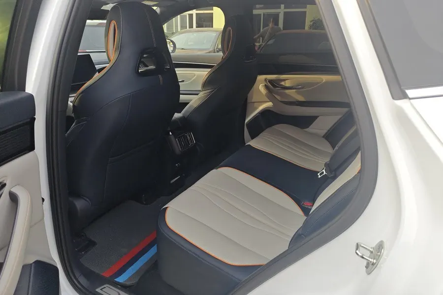 BYD Song PLUS New Energy 2024 Song PLUS DM-i 1.5 Stepless Glory Edition 150km Flagship PLUS Automatic Gear 8