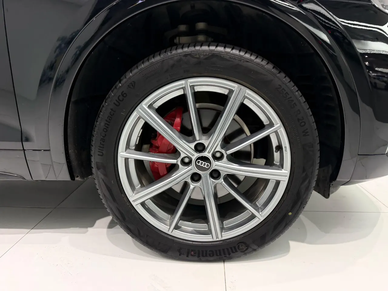 Audi 2024 Q5L 2.0TFSI 40TFSI luxury dynamic automatic 10