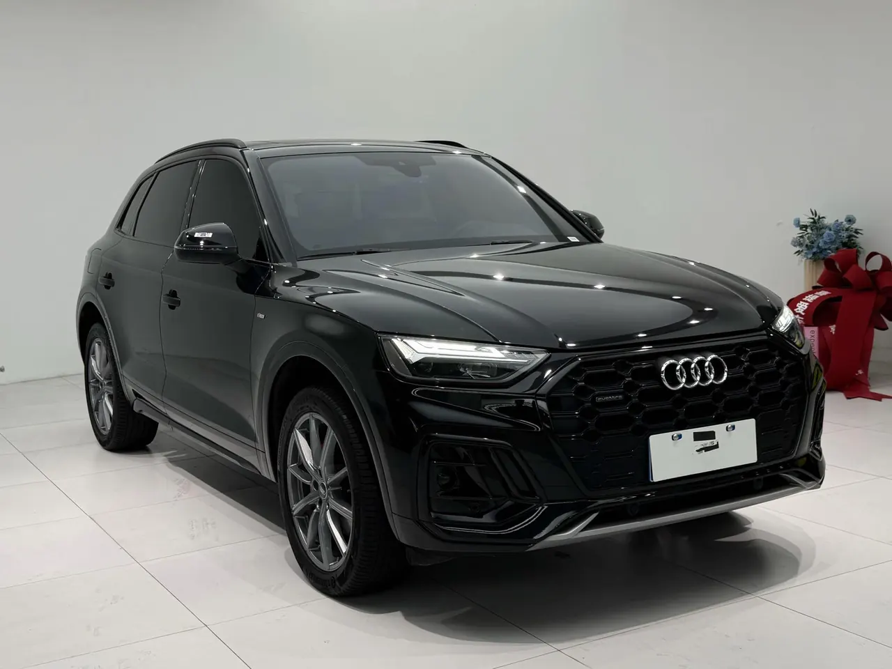 Audi 2024 Q5L 2.0TFSI 40TFSI luxury dynamic automatic 3