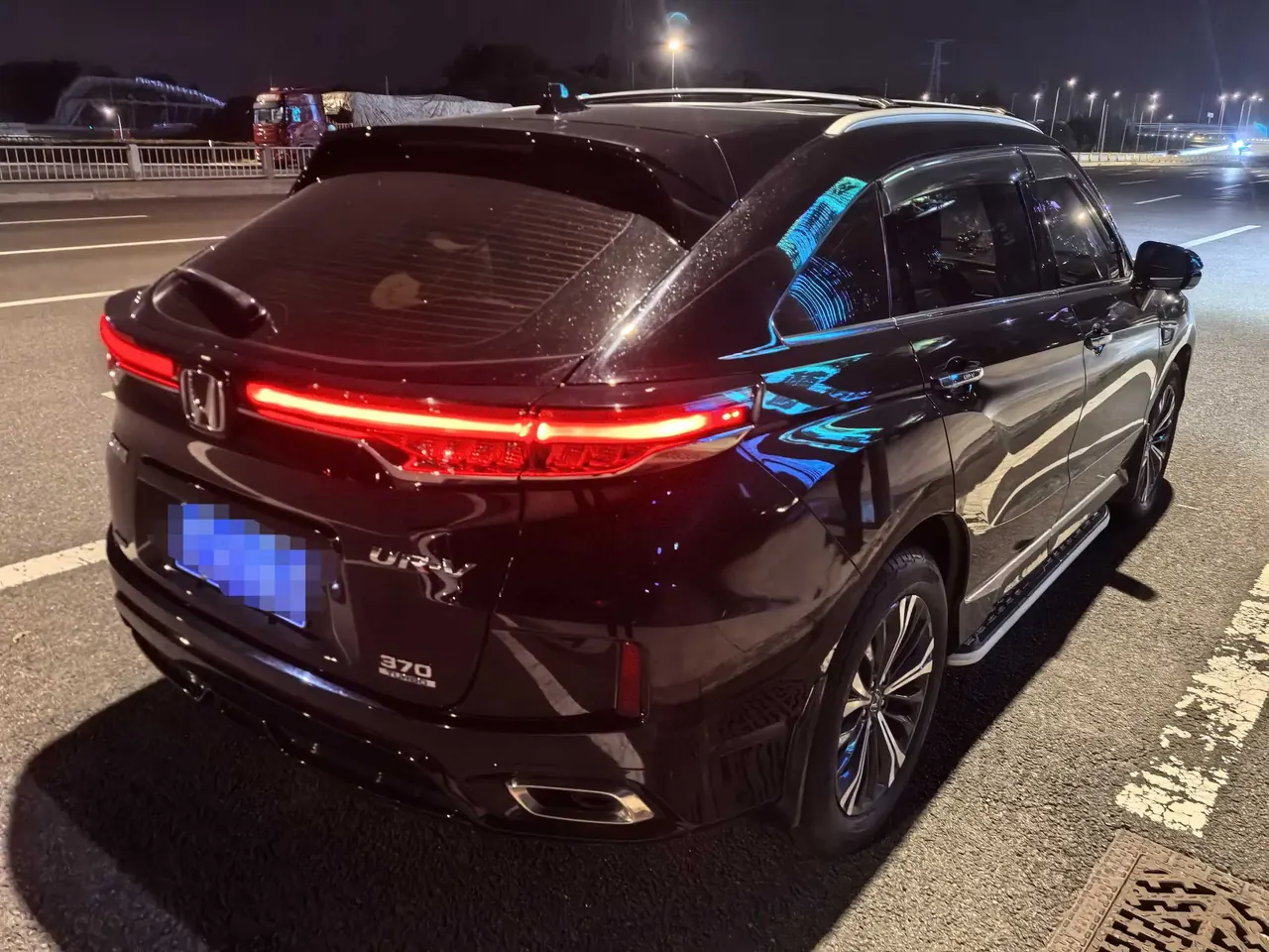Honda 2020 UR-V 2.0T 370TURBO 4-wheel drive exclusive automatic gear 3