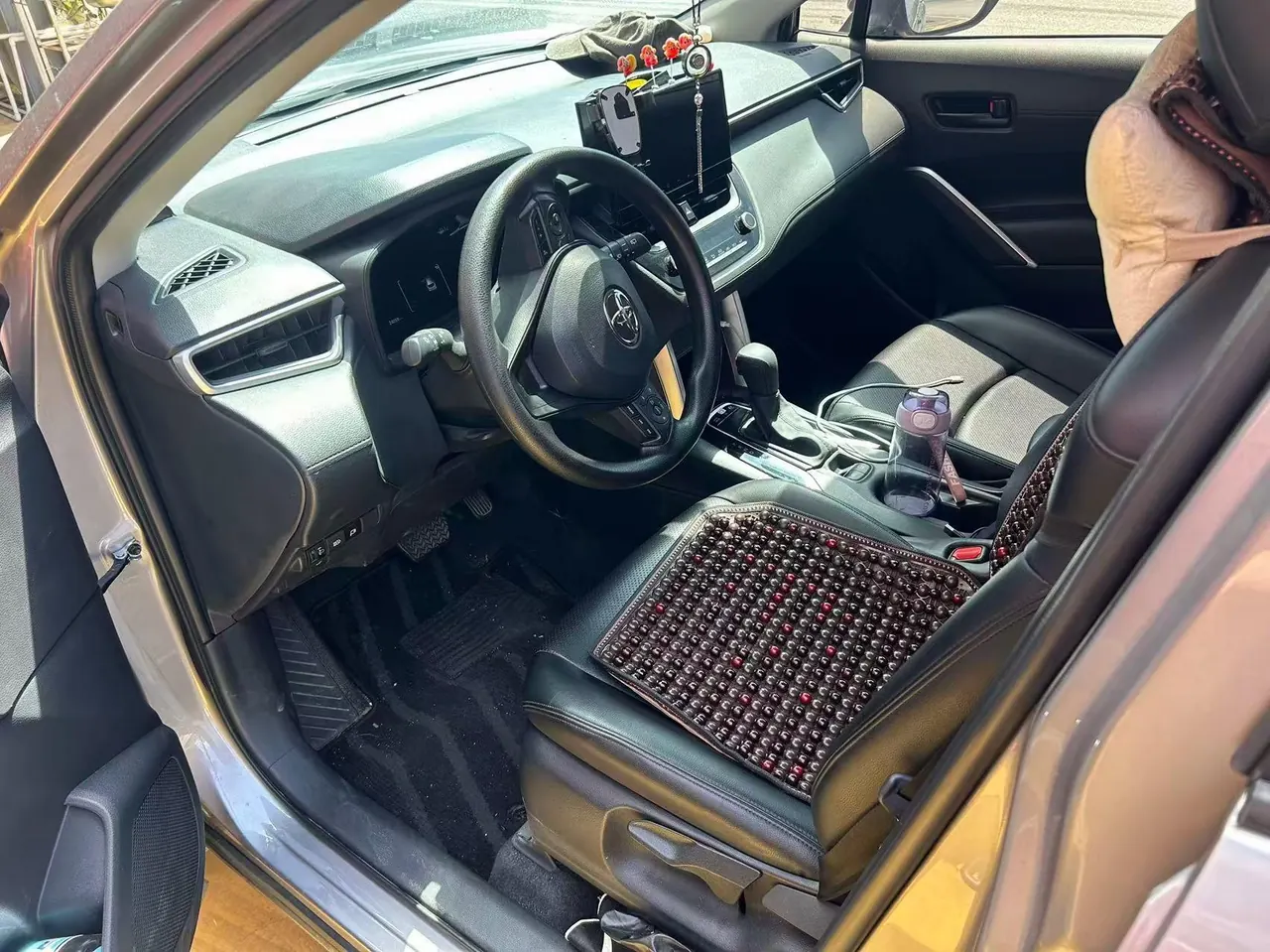 Toyota 2024 Corolla Ruiyuan Dual Engine 2.0 Stepless Intelligent Electric Hybrid Pioneer Edition Automatic Gear 2