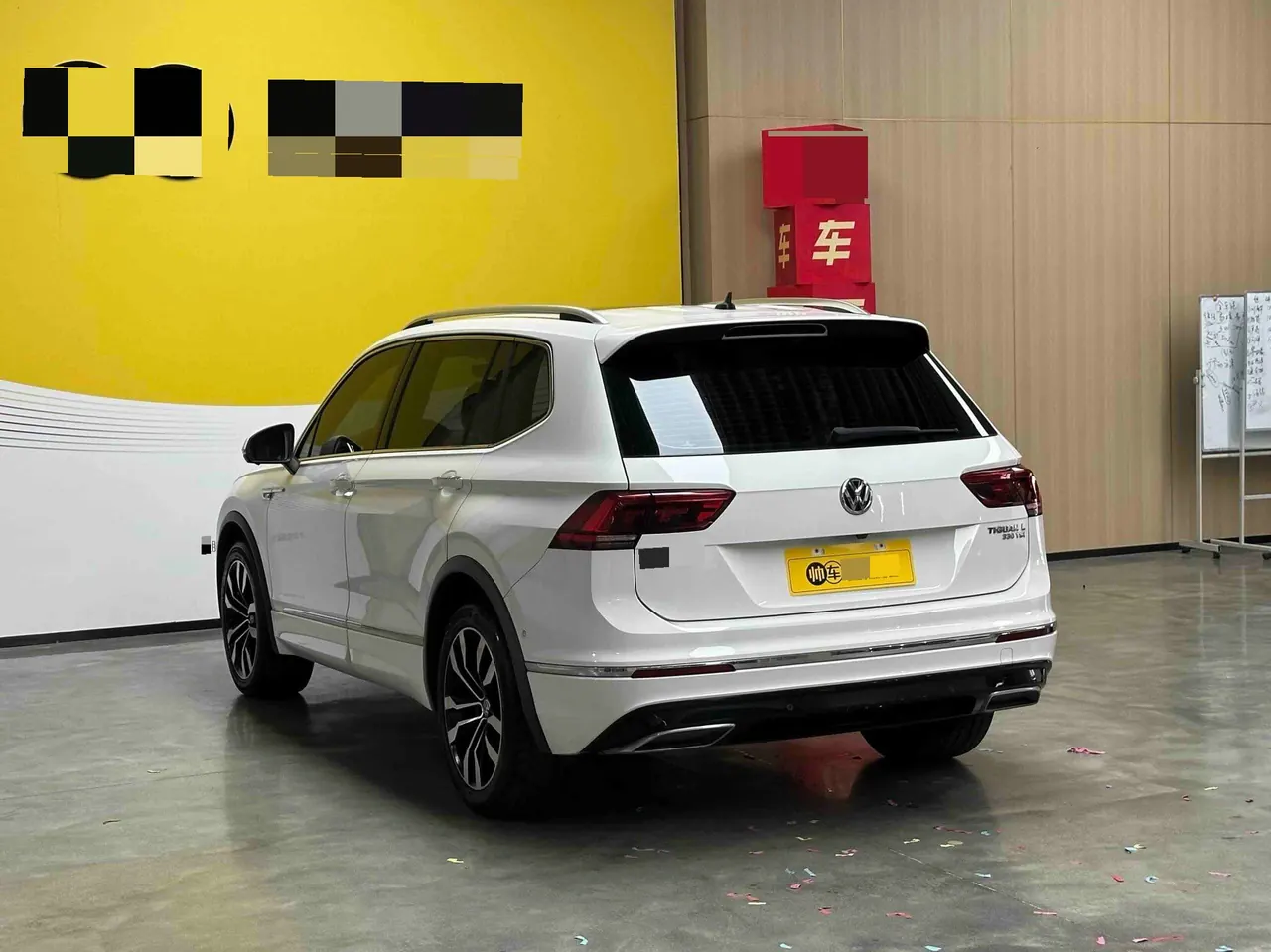 Volkswagen 2020 Tiguan L R-Line 2.0TSI 330TSI Two-Drive Ultimate Automatic Gear 10