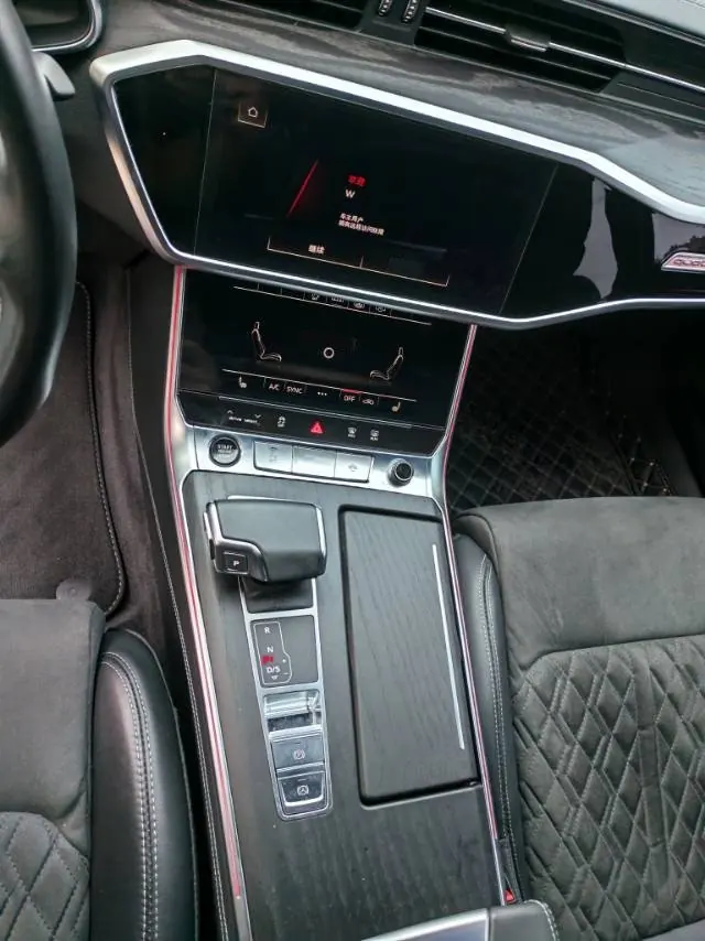 Audi 2024 A6L 48V 3.0TFSI 55TFSI Quattro enjoy dynamic automatic transmission 7