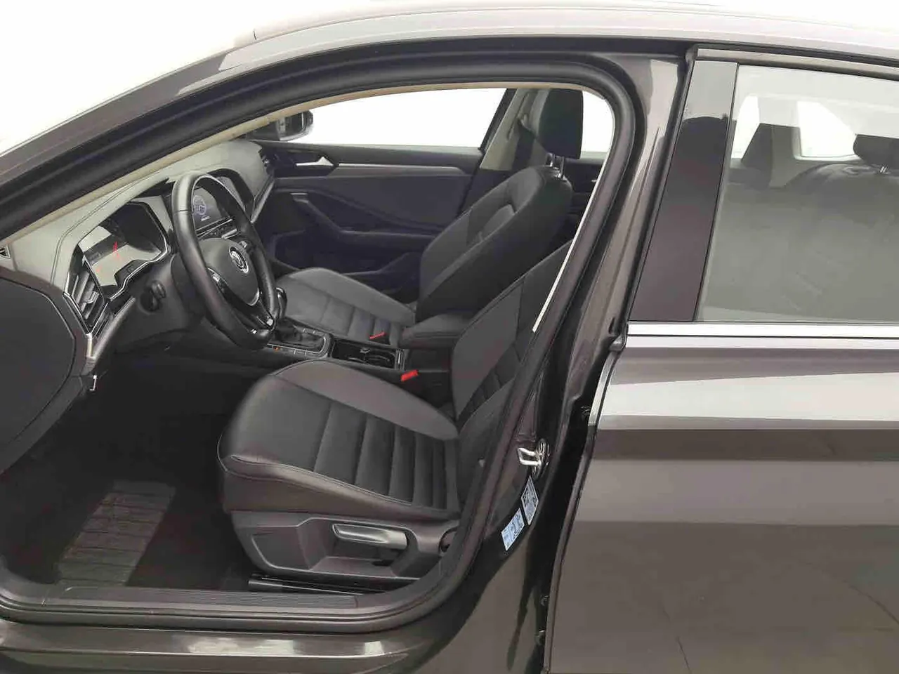 Volkswagen 2020 Sagitar 1.2TSI 200TSI Comfortable Automatic 5