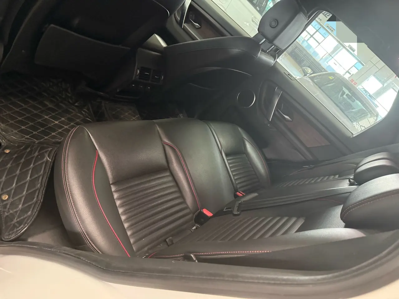 Land Rover 2020 Discovery Sports Edition 48V 2.0T 249PS R-Dynamic S Performance Edition Automatic Gear 4