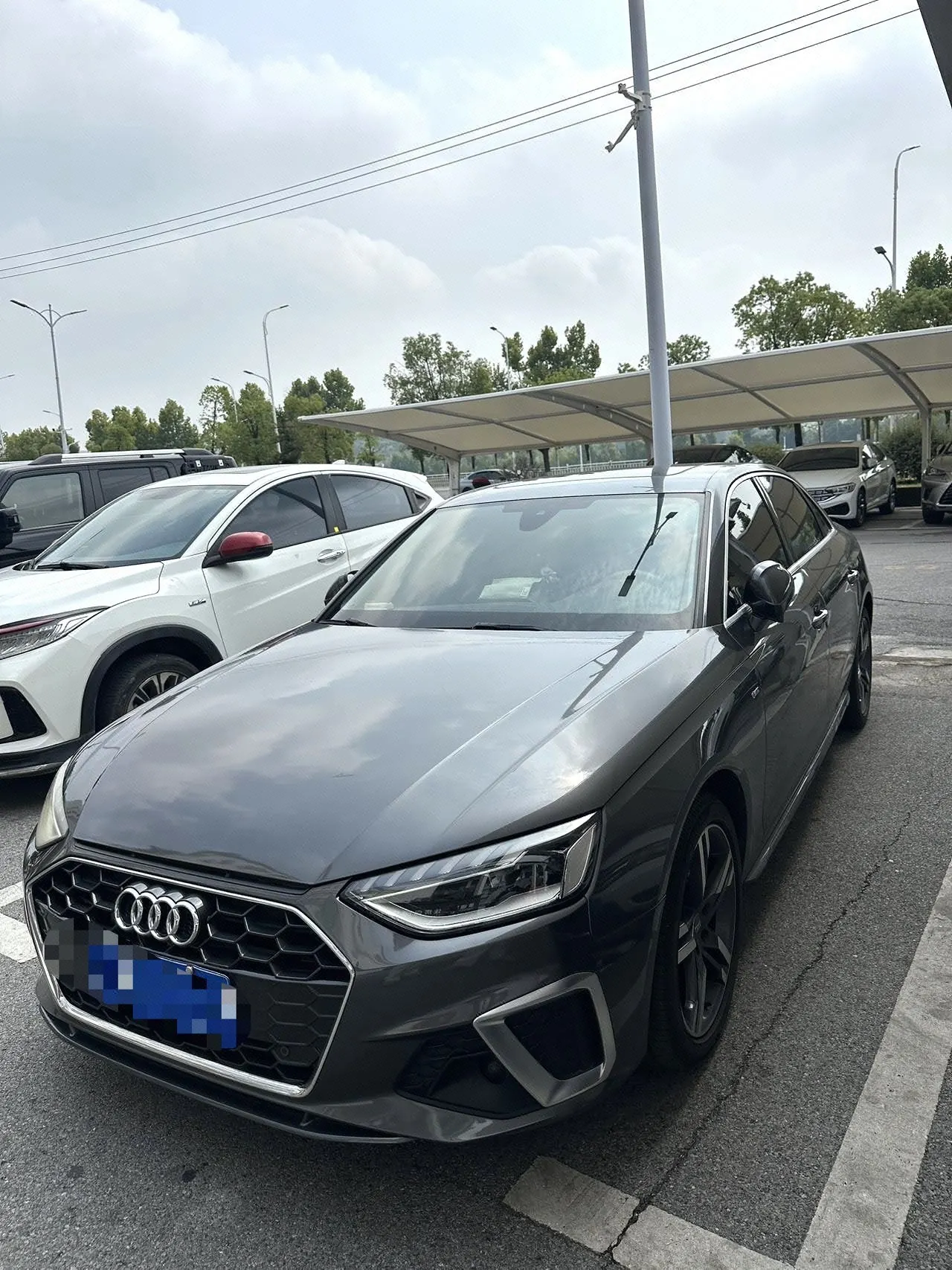 Open image lightbox: Audi 2020 A4L 2.0TFSI 40TFSI Deluxe Dynamic Automatic