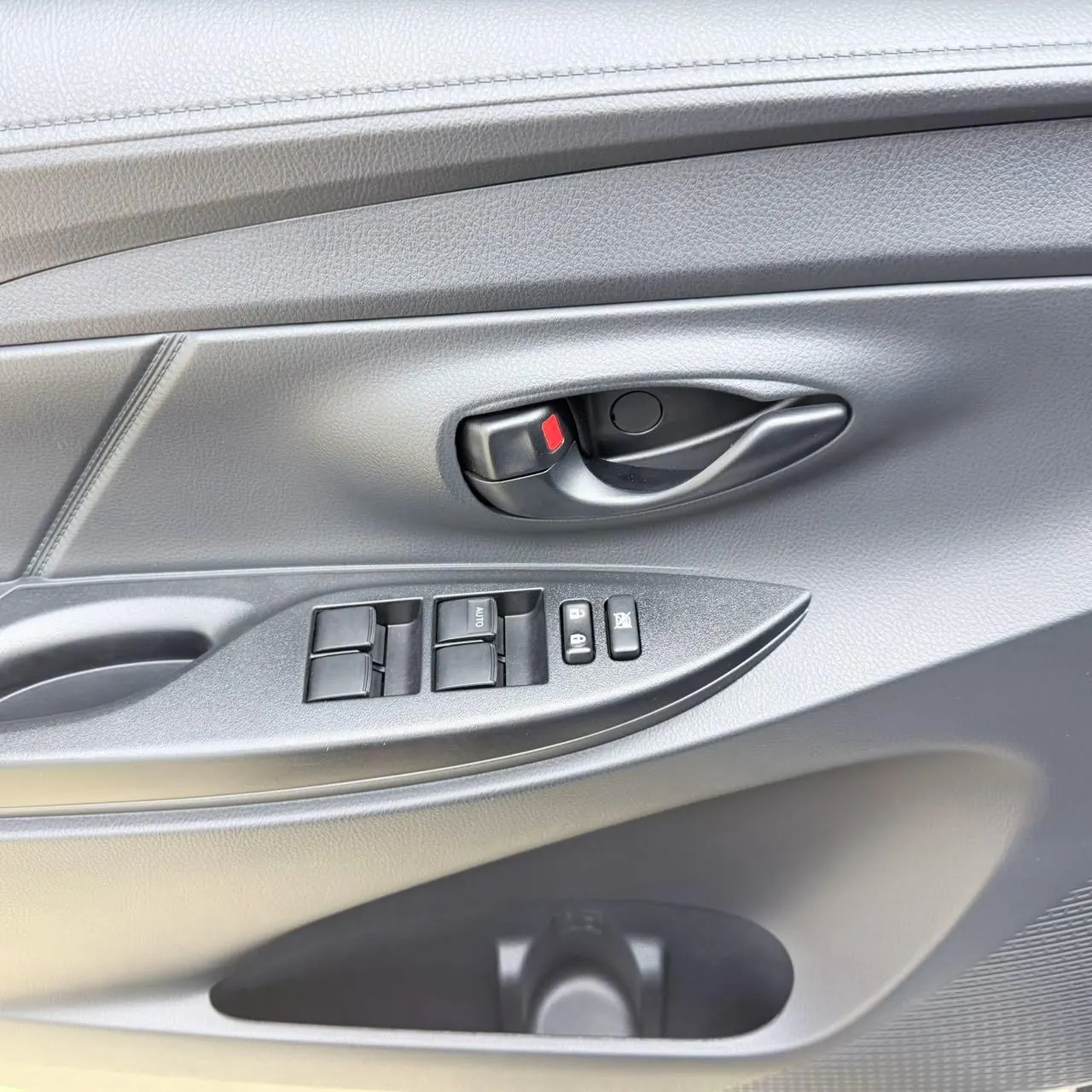 Toyota yaris 2022 YARiS L to dazzle 1.5 stepless luxury PLUS version of automatic gear 10