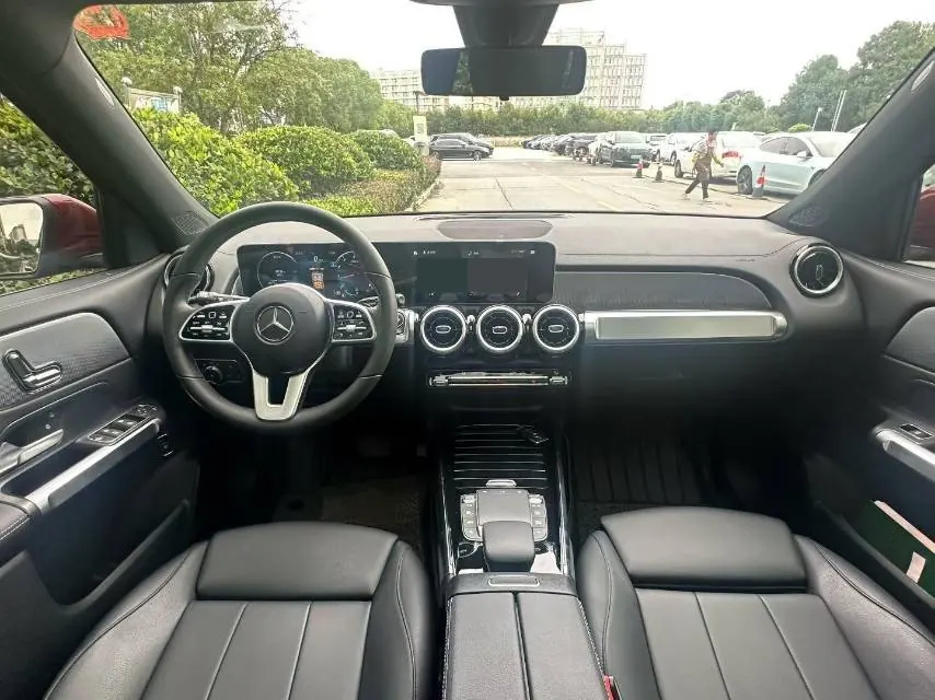 Mercedes Benz 2020 GLB 180 1.3T Dynamic Automatic 6