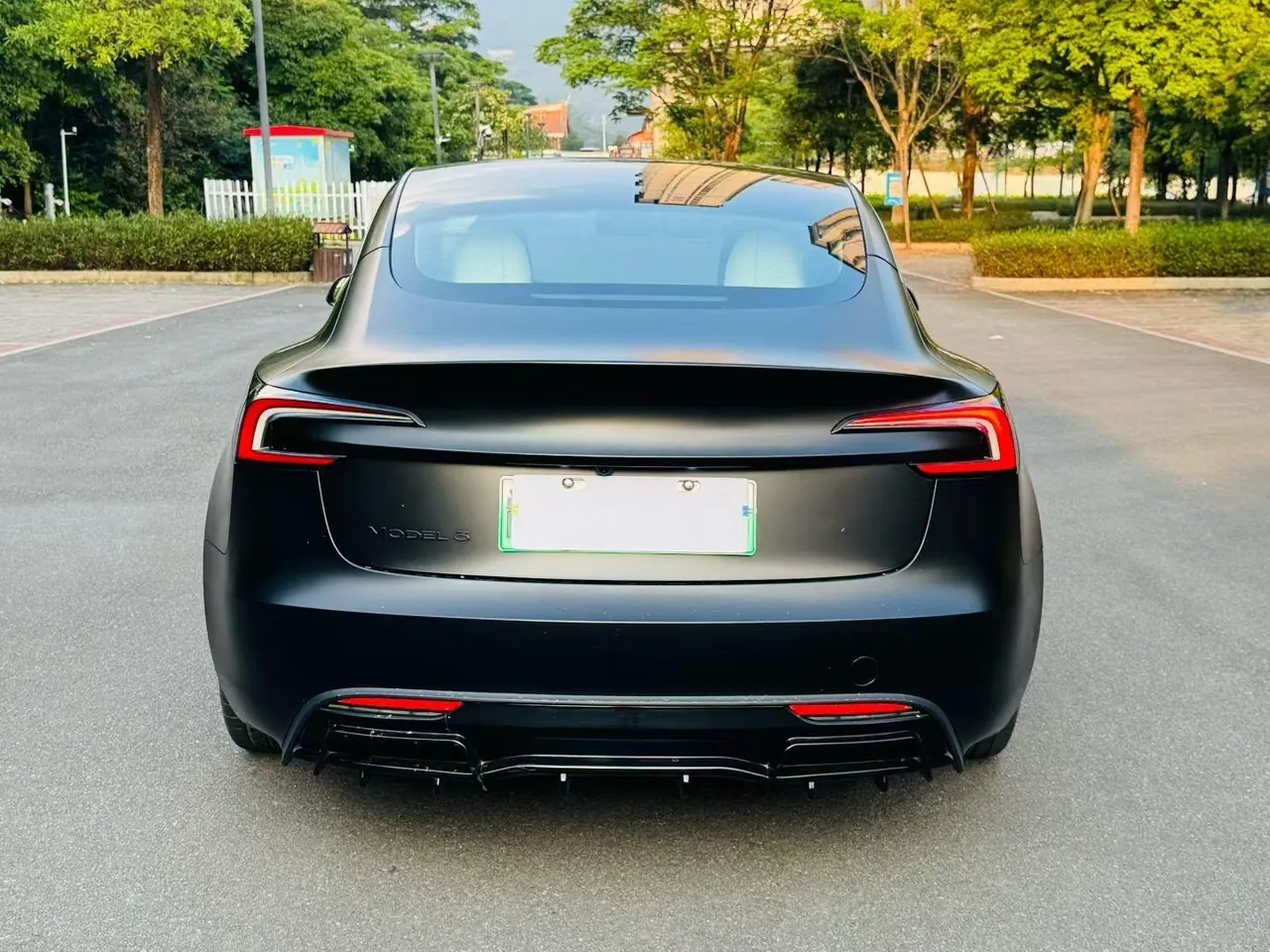 Tesla 2023 Model 3 Rejuvenation Edition Rear Wheel Drive Automatic Transmission 8