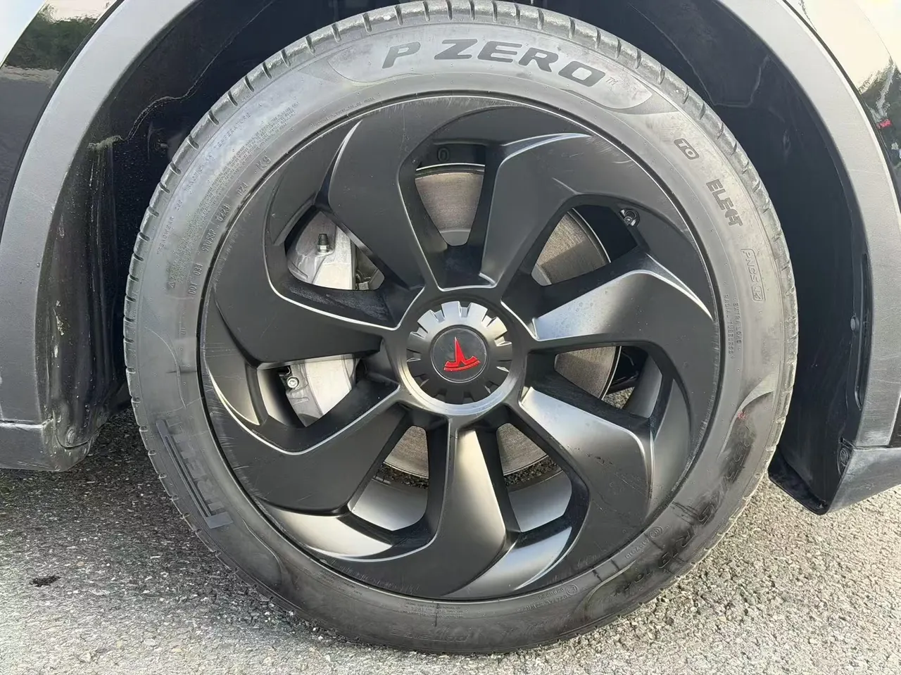 Tesla 2022 Model Y rear-wheel drive version (facelift) automatic gear 11