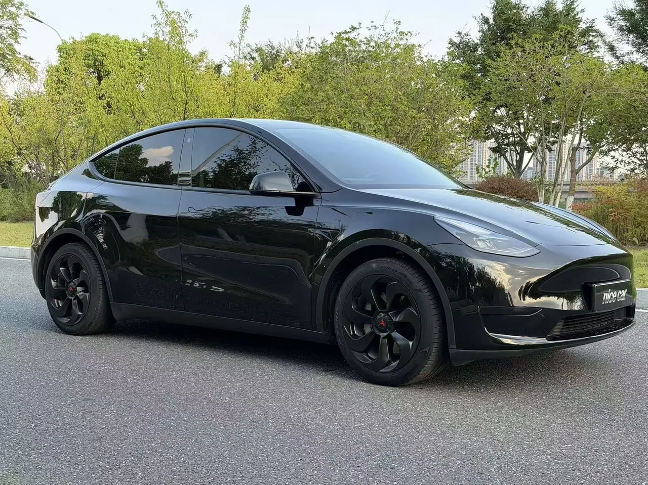 Tesla 2022 Model Y rear-wheel drive version (facelift) automatic gear 3