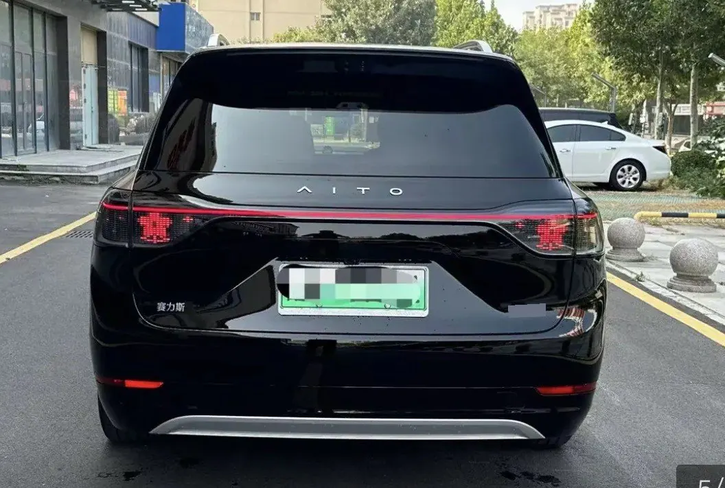 AITO 2025 AITO M9 EV Pure Electric Ultra Edition 100kWh6-seat Edition Automatic Gear 4