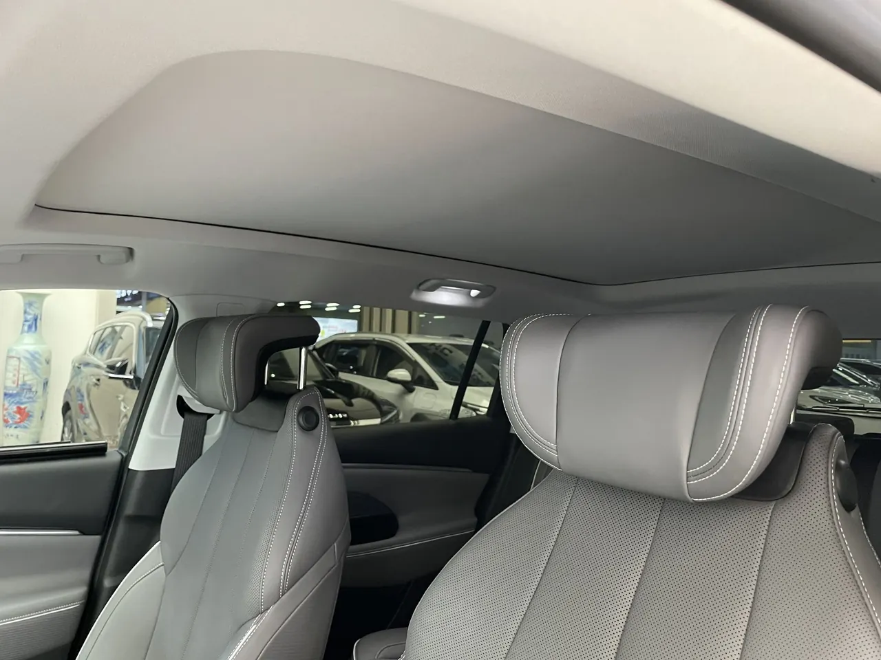 Buick 2025 E 5 620KM Premium Edition Automatic Gear 11