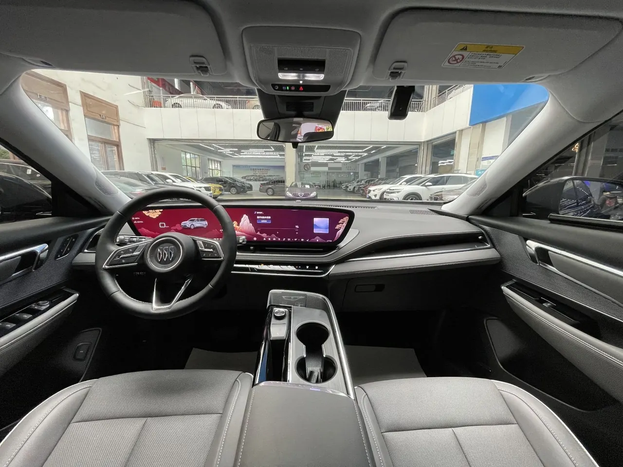 Buick 2025 E 5 620KM Premium Edition Automatic Gear 7