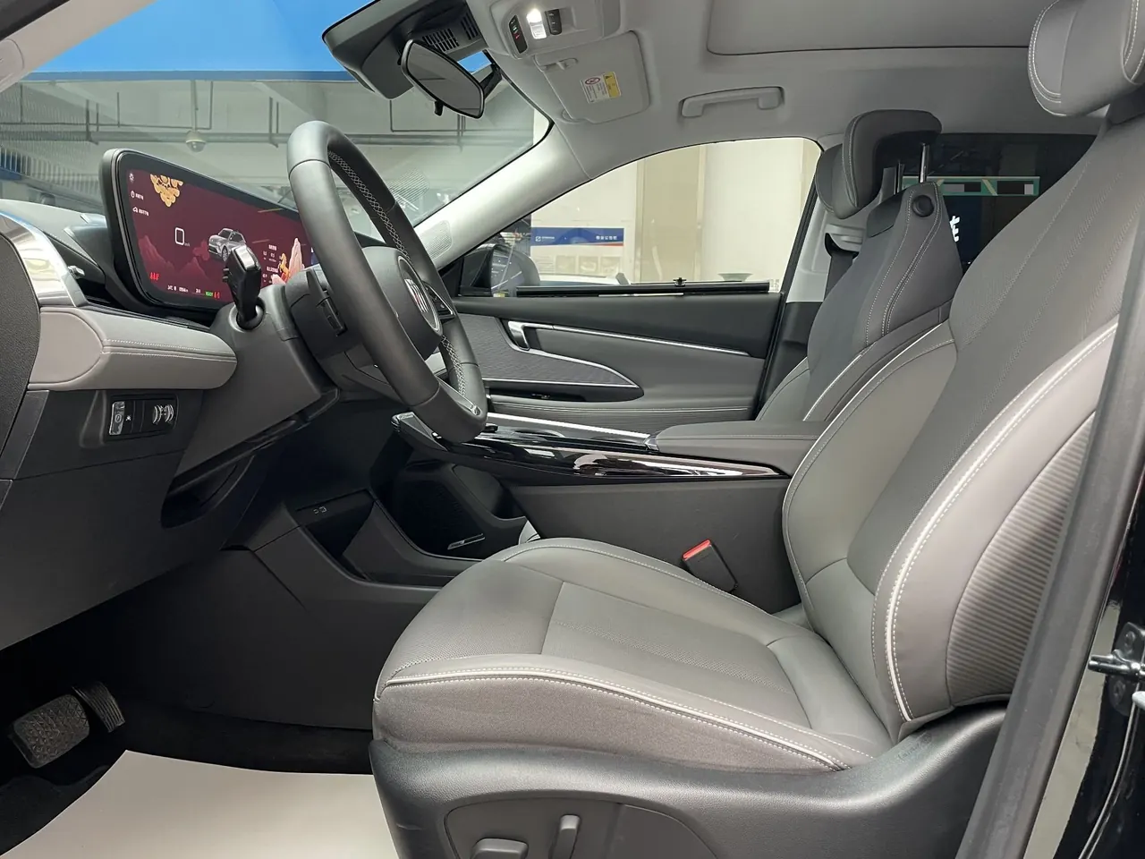 Buick 2025 E 5 620KM Premium Edition Automatic Gear 8