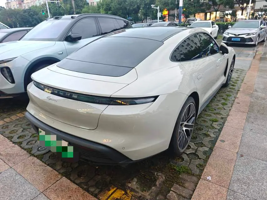 Porsche Taycan (Imported) 2022 Taycan Taycan (Modified) Automatic 6