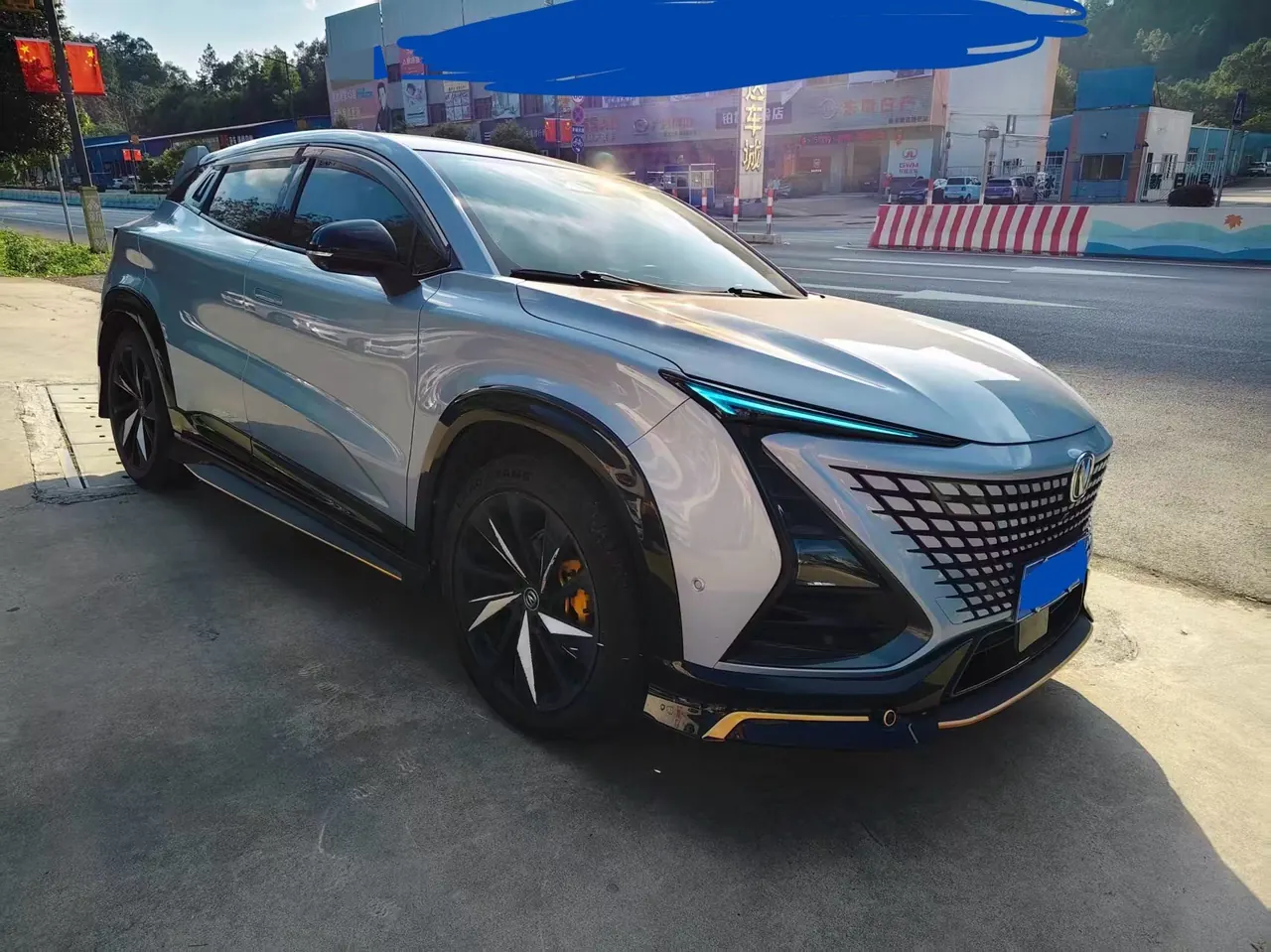 ChangAn 2022 UNI-T 1.5T Sports Flagship Automatic Gear 2
