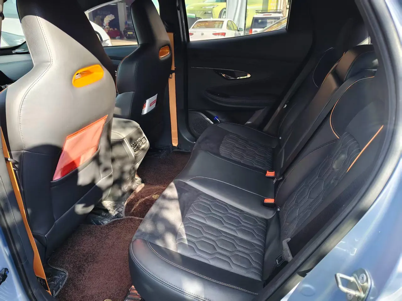 ChangAn 2022 UNI-T 1.5T Sports Flagship Automatic Gear 4