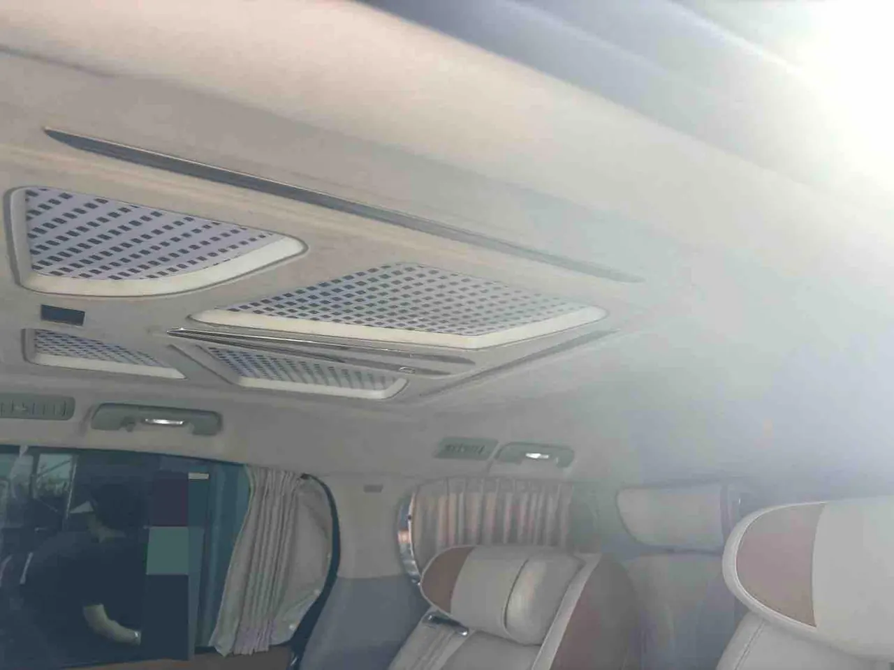 Buick 2022 GL8 ES Lu Zun 2.0T 653T Comfortable Automatic Gear 5