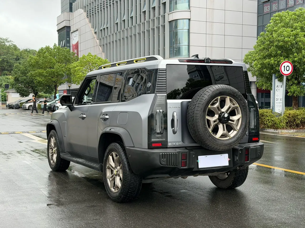 Jetour 2023 Traveler 2.0T 4WD Crossing PRO Automatic Gear 7