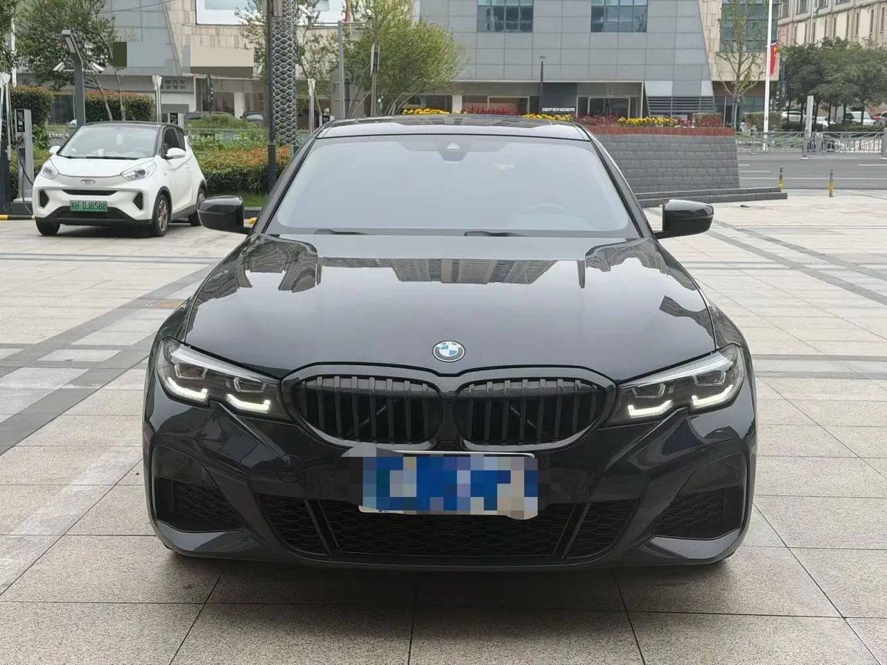 BMW 3 Series 2022 325i 2.0T M Sports Obsidian Night Kit (Changed) Automatic Gear 4