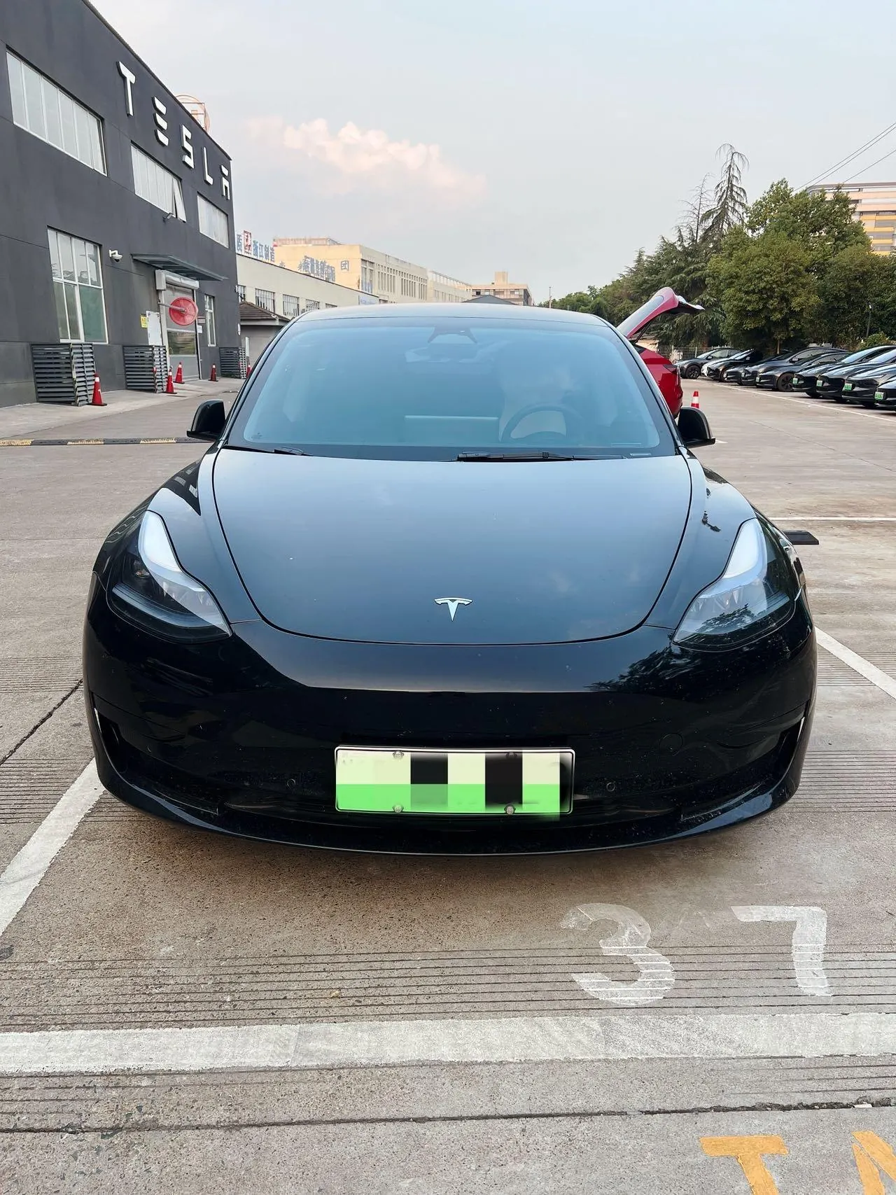 Tesla 2022 Model 3 rear-wheel drive version of automatic transmission 2