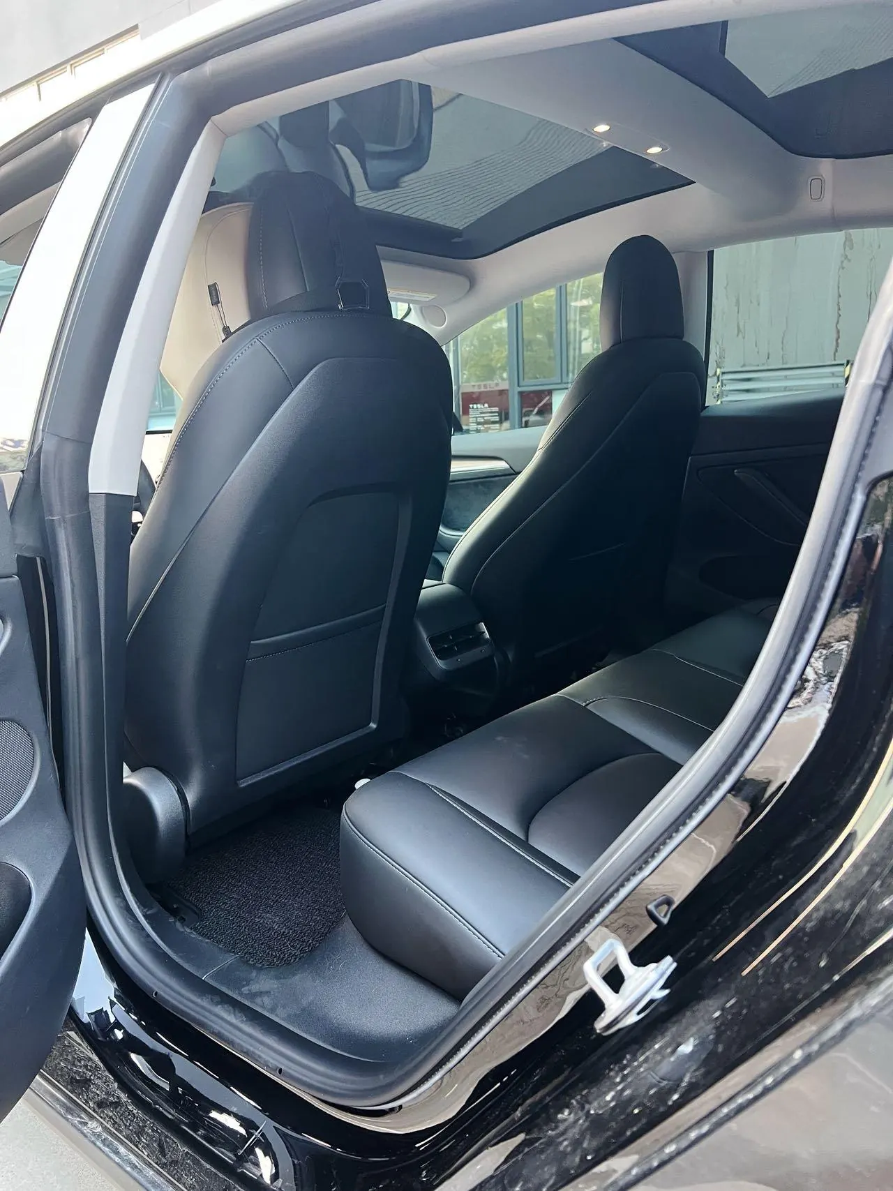 Tesla 2022 Model 3 rear-wheel drive version of automatic transmission 8