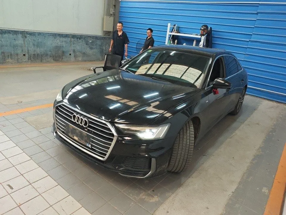 Open image lightbox: Audi 2020 A6L 2.0TFSI 40TFSI Deluxe Elegant Automatic