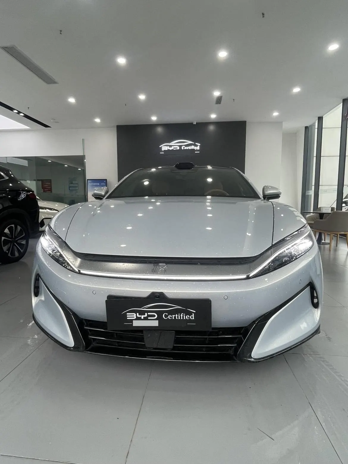 BYD 2025 Han L EV four-wheel drive laser Radar flagship automatic gear 3